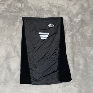 face shield/mask black/grey and white reflective logo